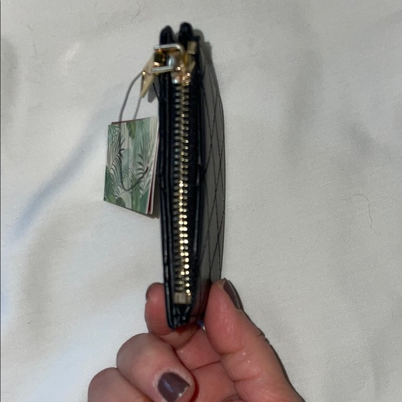 Badgley Mischka Black Quilted Wallet - Picture 2 of 7